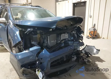 2022 Subaru Ascent Touring z USA, uszkodzony, nr VIN 4S4WMARD4N3424096